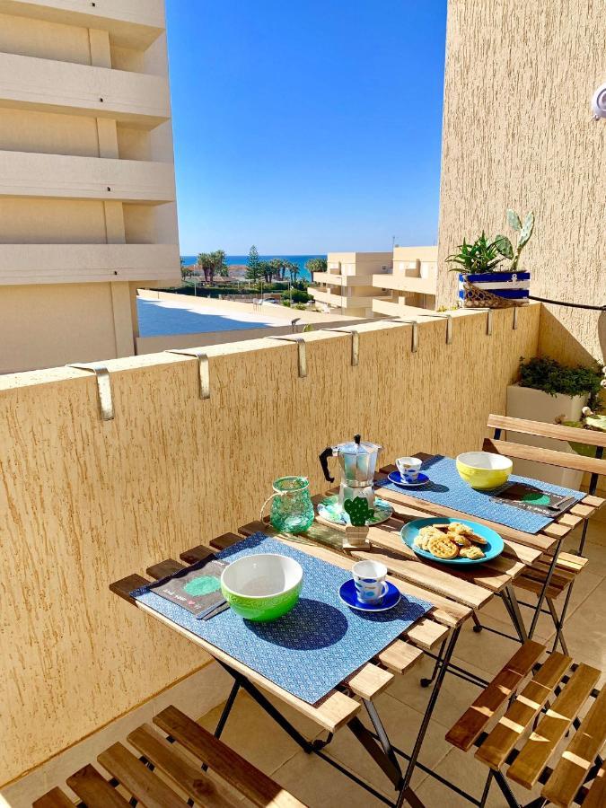 Dame' Apartamento Marina di Ragusa Exterior foto